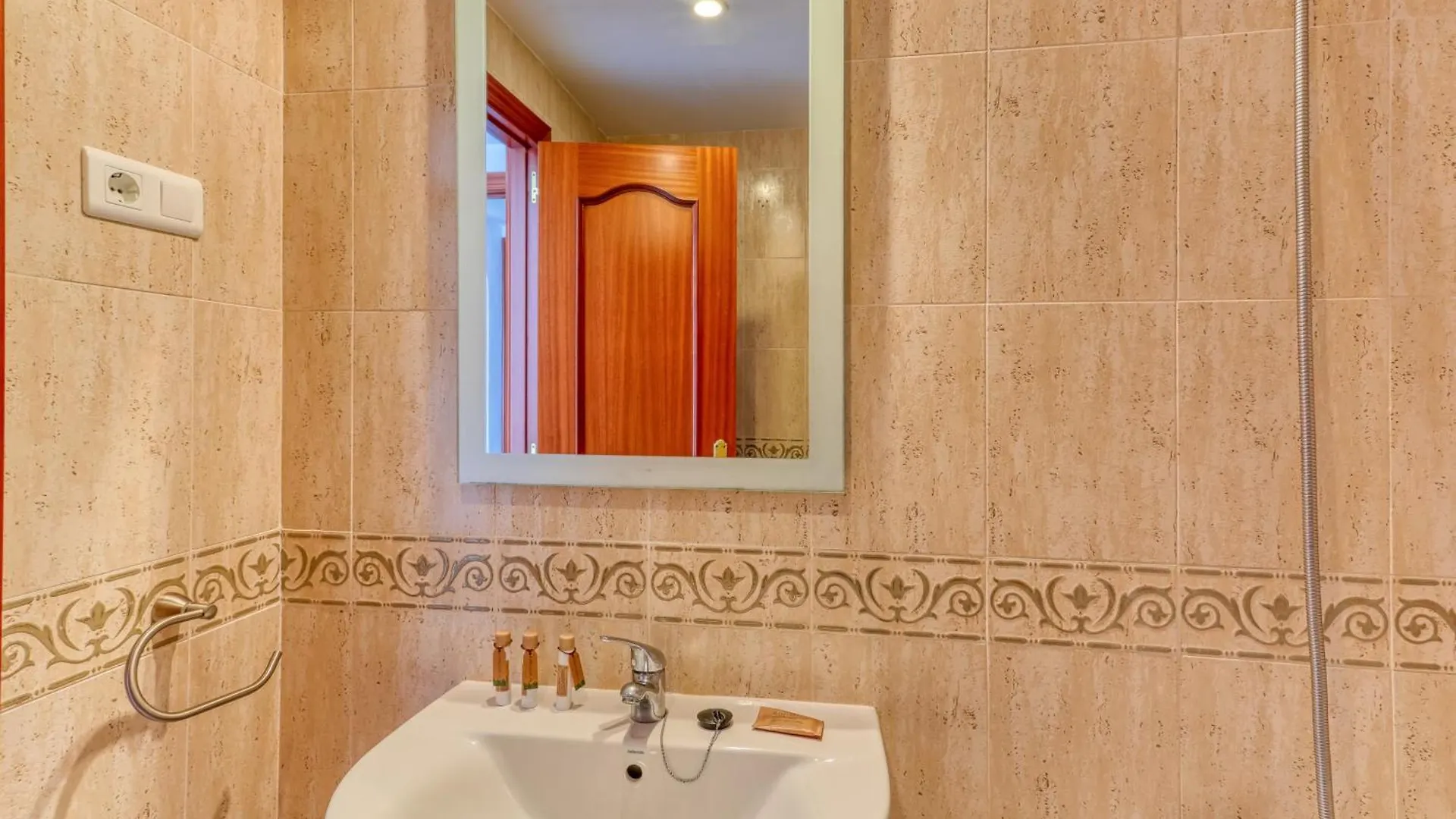 Weforyou Budha House Benalmadena 0*,  Spain